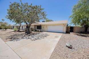 2812 S Cottonwood Dr - Photo 1 of 1