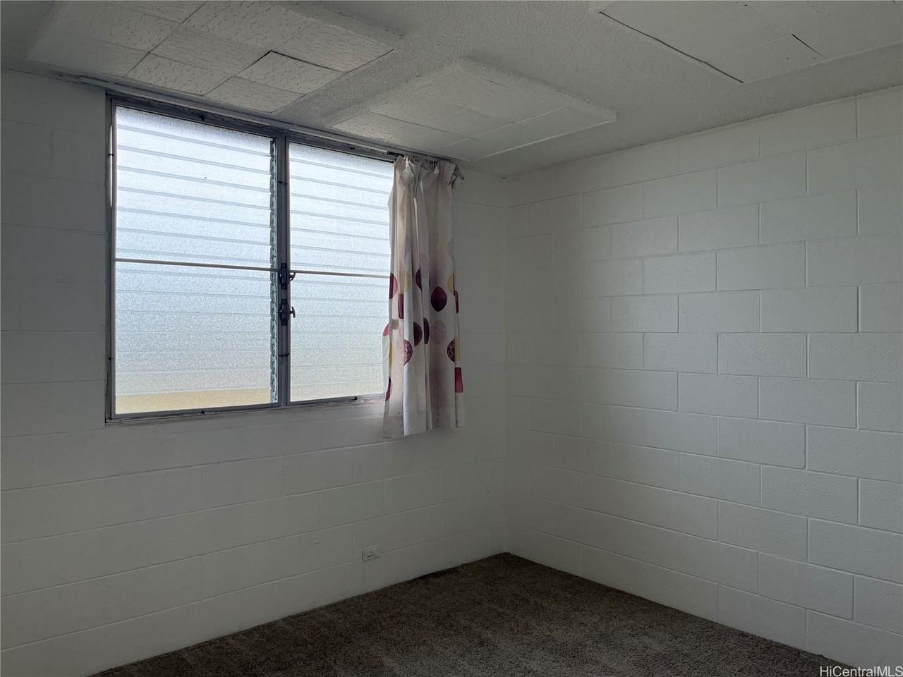 3370 Salt Lake Blvd #308 - Photo 7 of 12