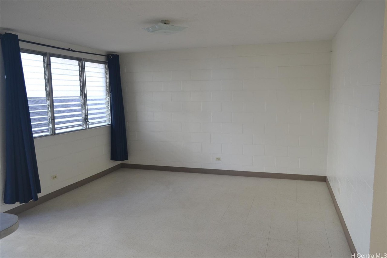 2122 Citron St #203 - Photo 2 of 8