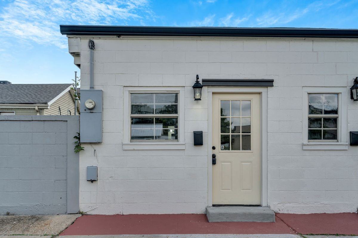 1619 Laharpe St ##A - Photo 2 of 6