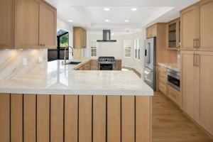 featured image of 28142 Ambar