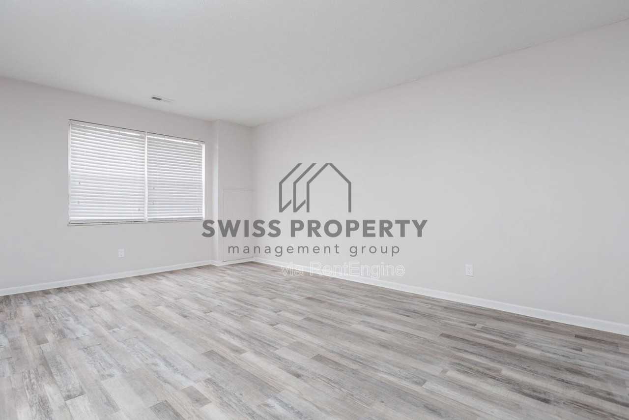4577 Olentangy River Rd #G10 - Photo 2 of 48