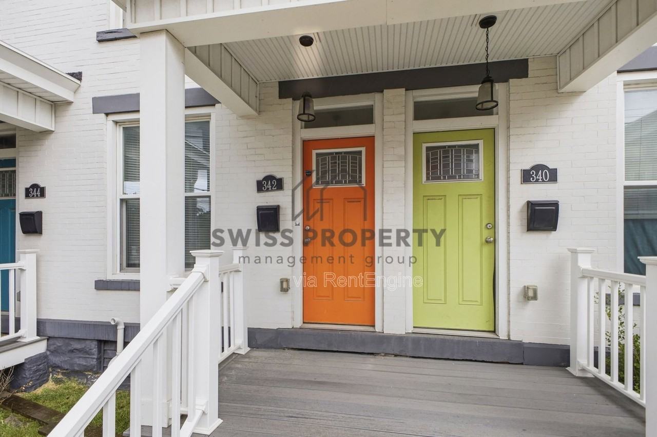 342 Taylor Ave - Photo 3 of 26