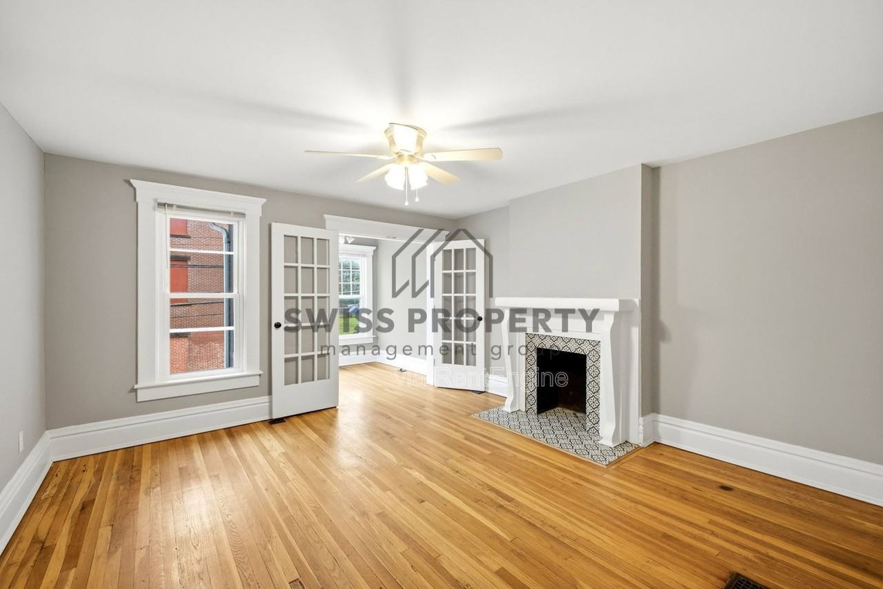 342 Taylor Ave - Photo 4 of 26