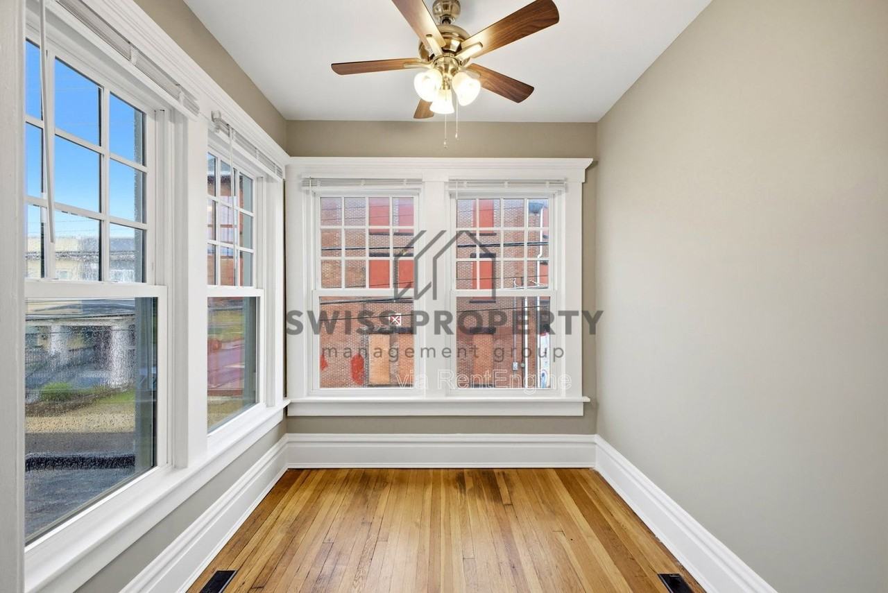 342 Taylor Ave - Photo 5 of 26