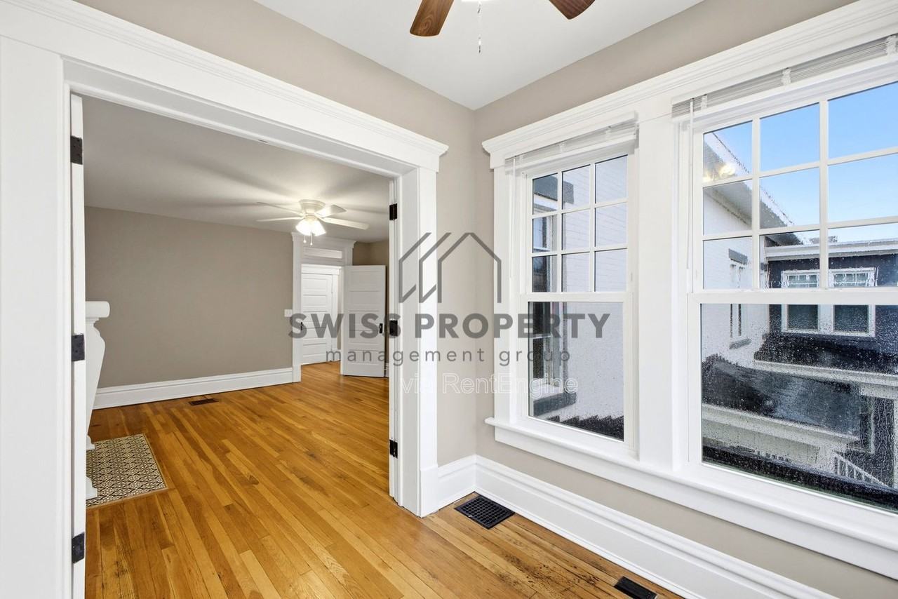 342 Taylor Ave - Photo 6 of 26