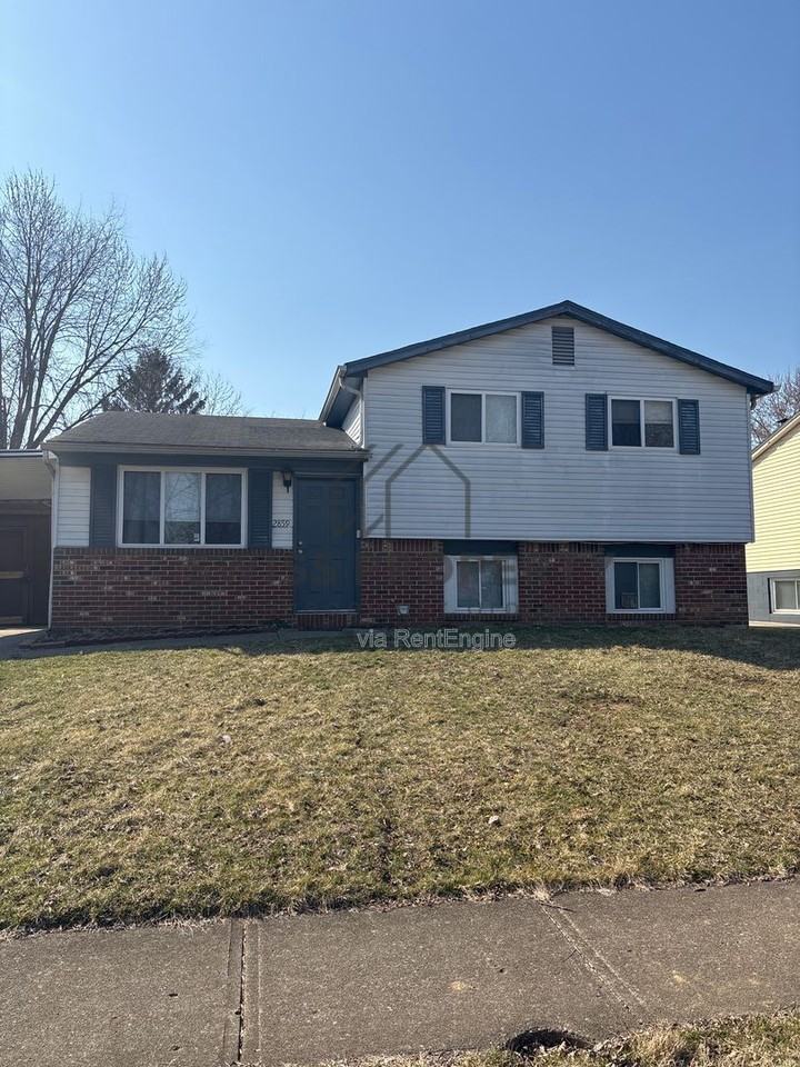 2859 Falcon Bridge Dr - Photo 2 of 27