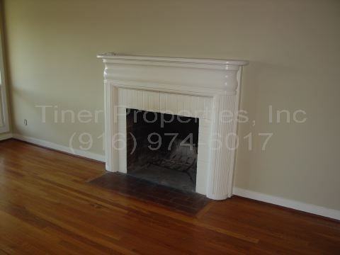 3925 Kings Way - Photo 3 of 11