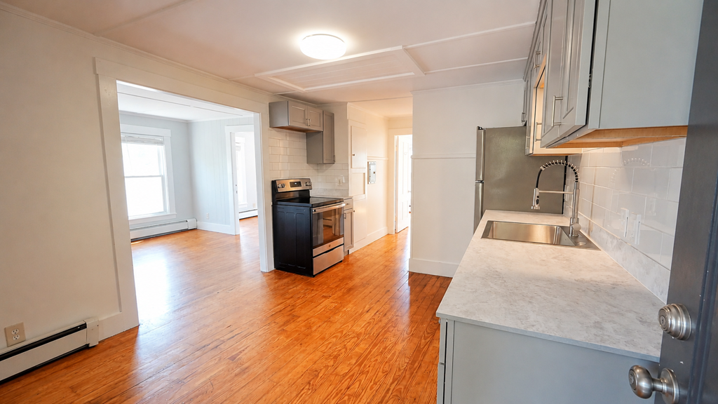 91 Sullivan St #3 - Photo 6 of 14