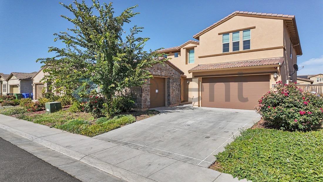 9863 Ted Kolb Way - Photo 4 of 50