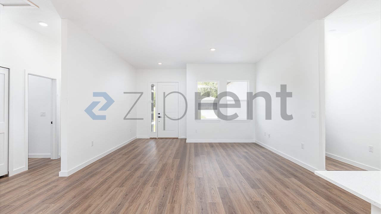 2541 W Diane Ln - Photo 6 of 19