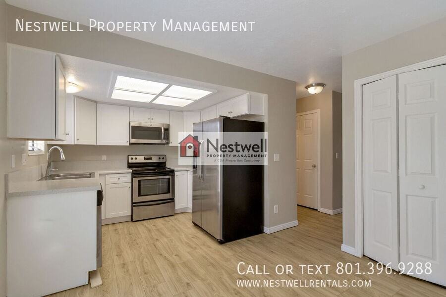 1419 Darling St #4 - Photo 4 of 31