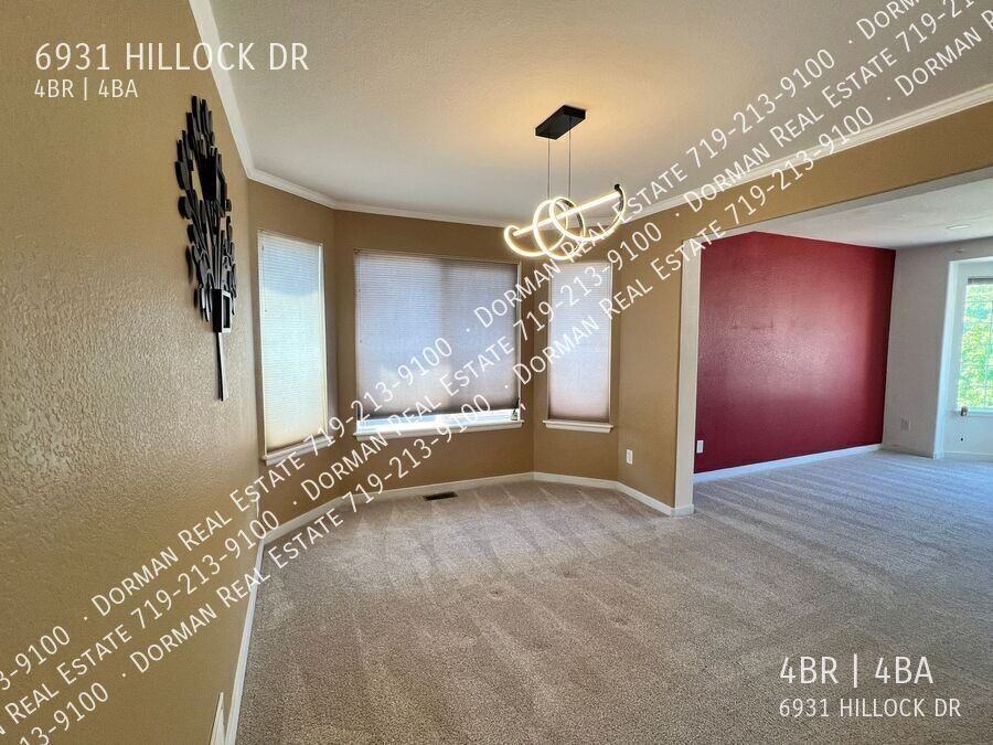 6931 Hillock Dr - Photo 7 of 37