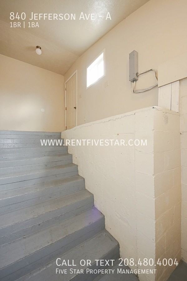 840 Jefferson Ave #A - Photo 2 of 13
