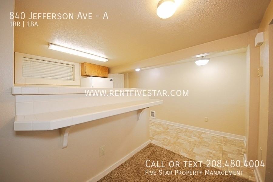 840 Jefferson Ave #A - Photo 5 of 13