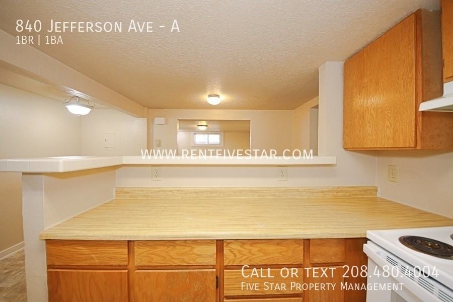 840 Jefferson Ave #A - Photo 7 of 13