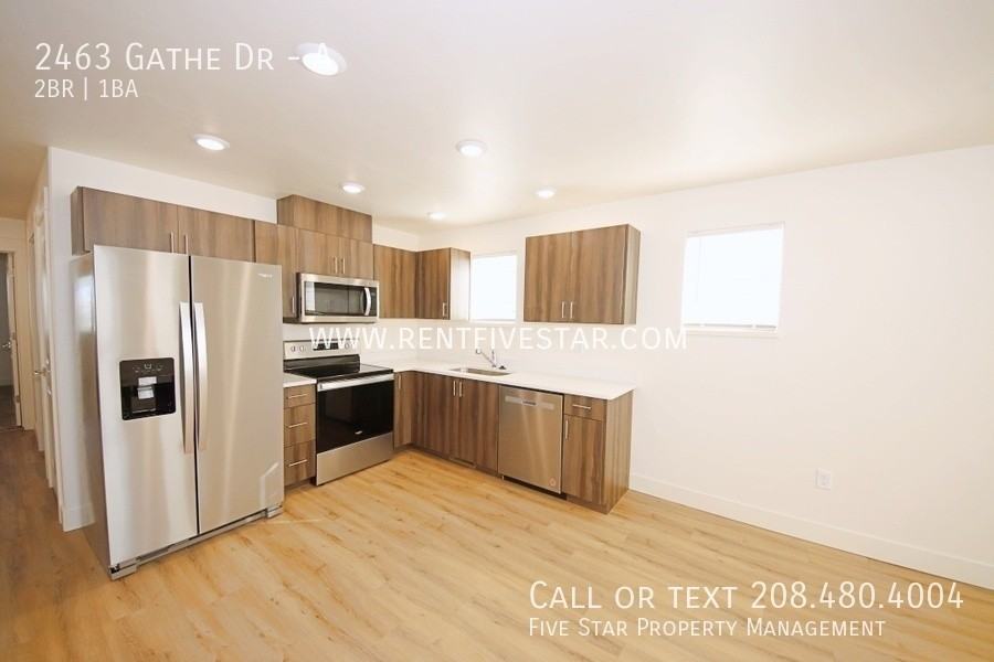 2463 Gathe Dr #A - Photo 6 of 21