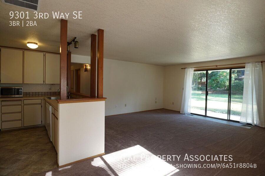 9301 3rd Way Se - Photo 3 of 32