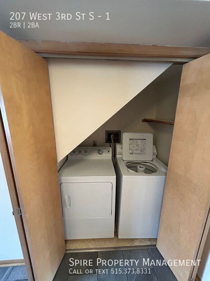 207 W 3rd St S #1 - Photo 3 of 8