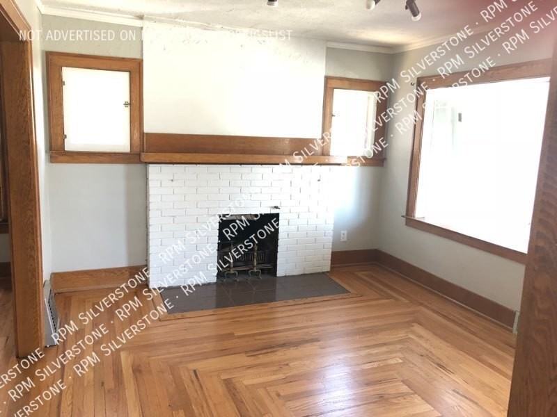 613 E 3rd St - Photo 5 of 20