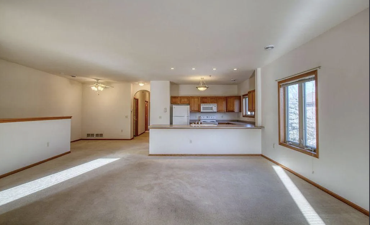 1420 Gabriel Dr #4 - Photo 6 of 20