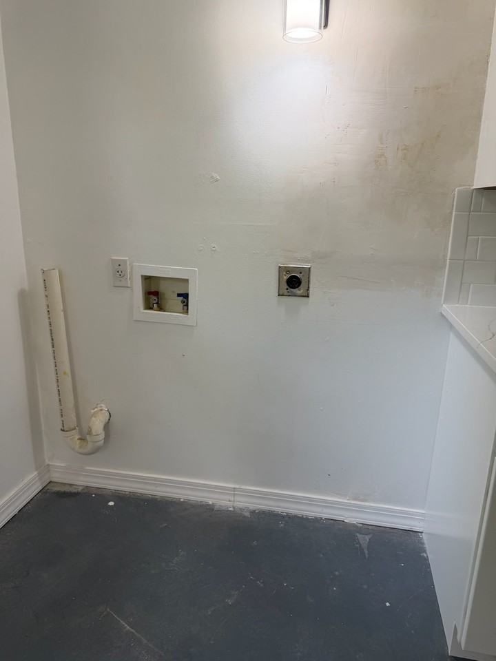 4272 Scott Ave #A - Photo 6 of 13