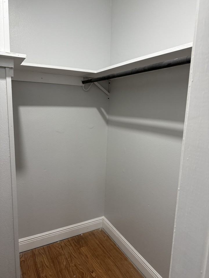 2334 Congress St #2334 - Photo 2 of 14
