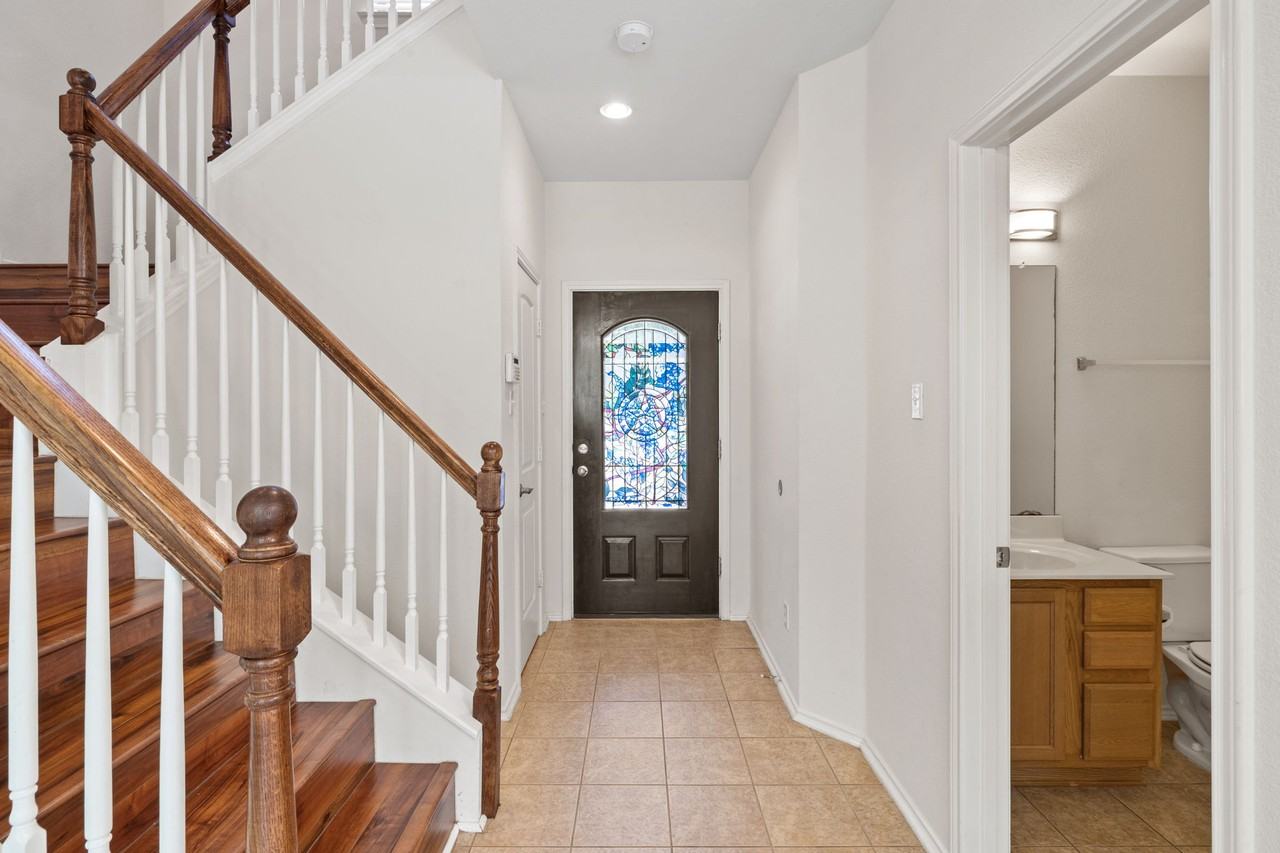 2101 Golden Arrow Ave #NA - Photo 3 of 30