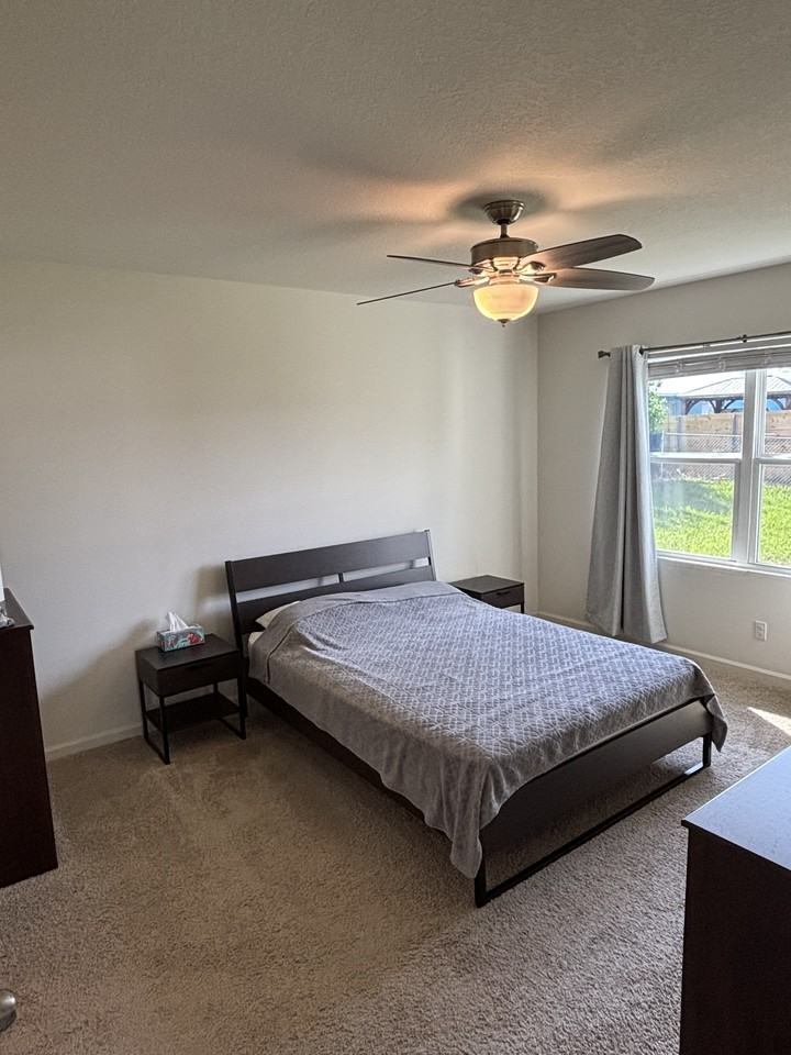 1169 Sw Hunnicut Ave #NA - Photo 5 of 11
