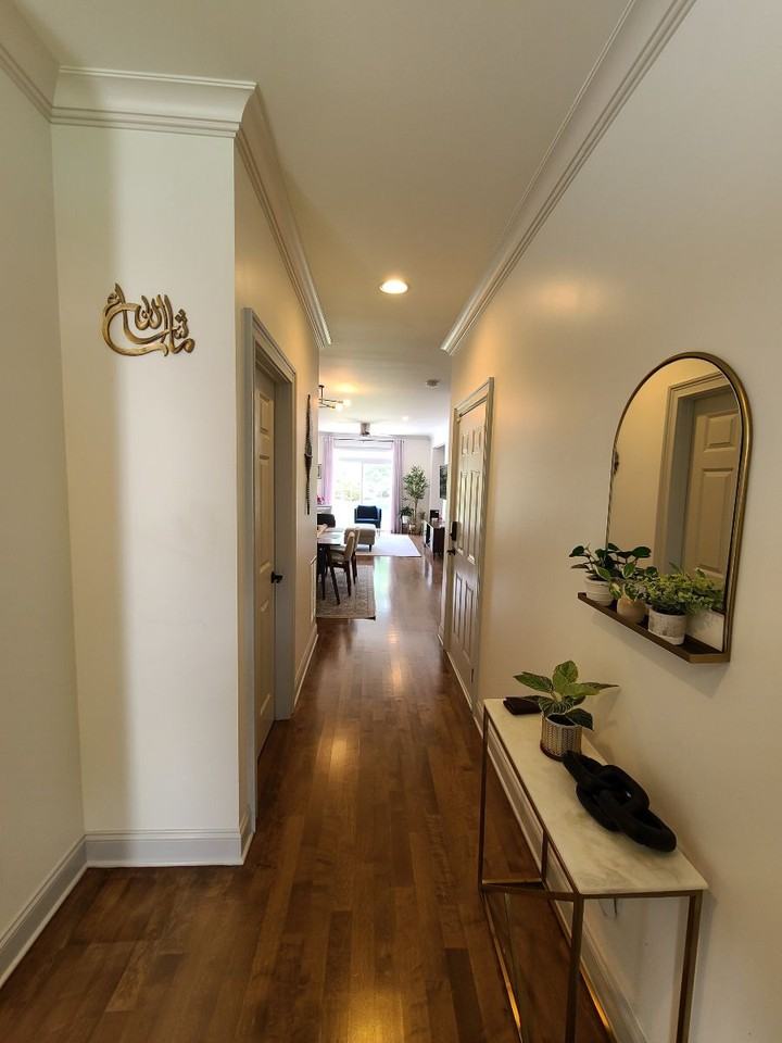 17 Park Place Cir #17 - Photo 2 of 49