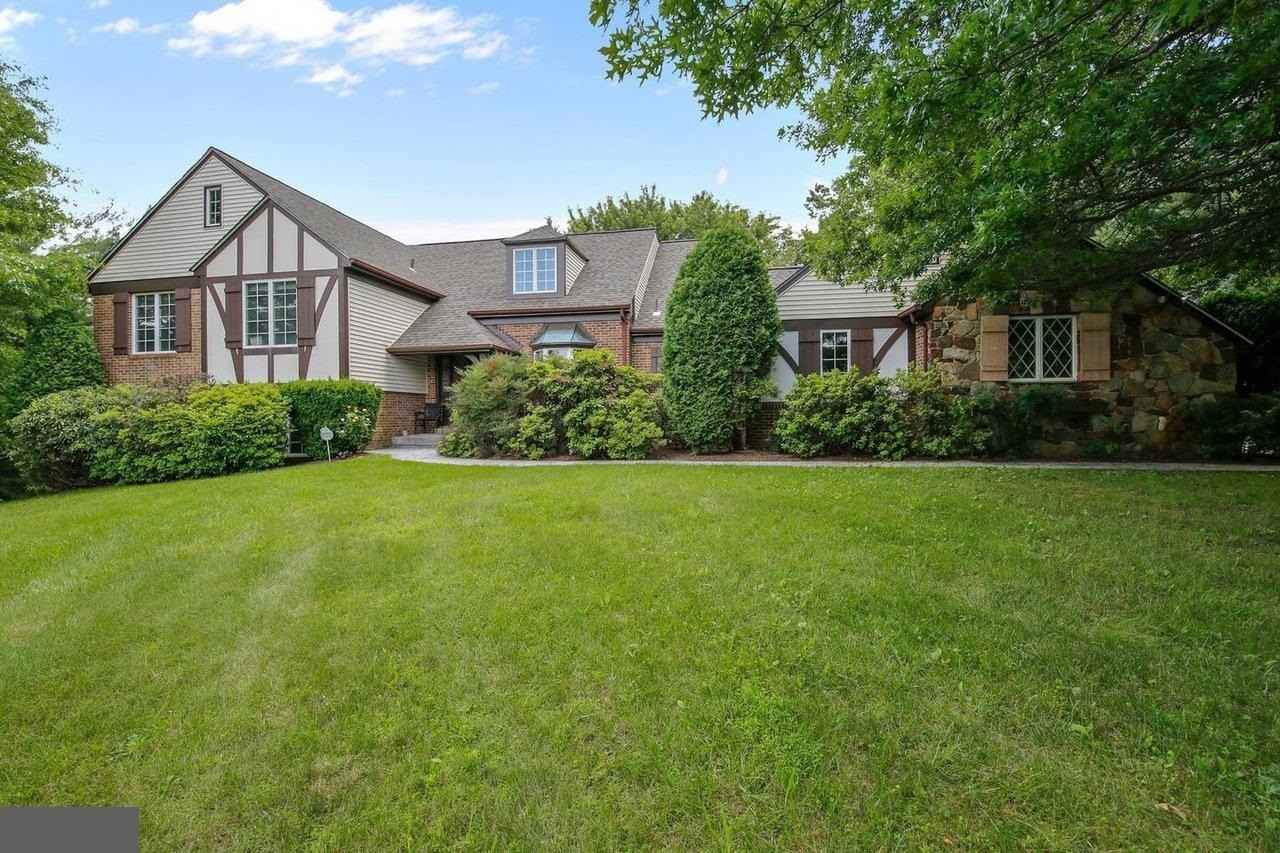 7300 Deer Lake Ln #NA - Photo 4 of 11