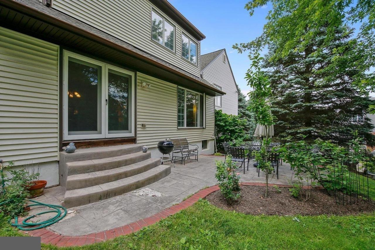 7300 Deer Lake Ln #NA - Photo 6 of 11