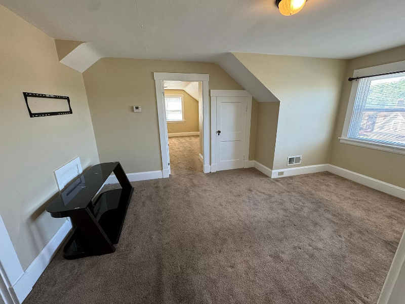 2565 Orland Ave #3 - Photo 3 of 8