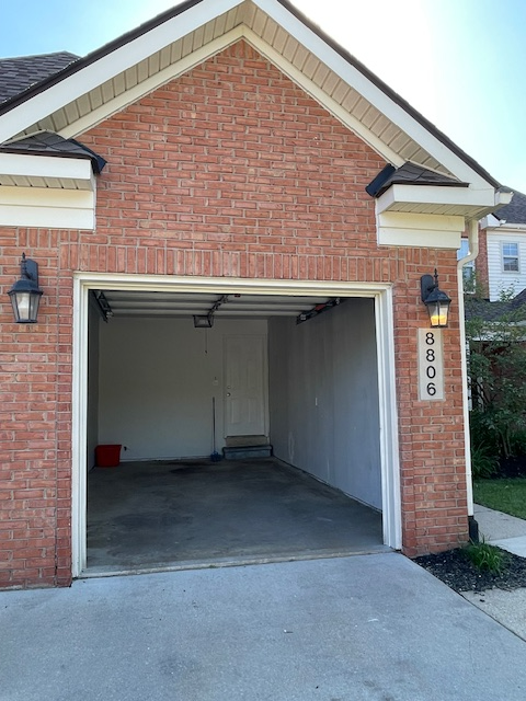 8806 Prairie Ct - Photo 2 of 20