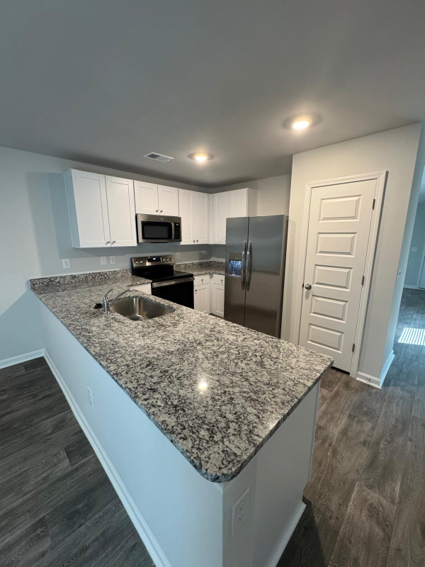 470 Ladyfish Loop Nw - Photo 5 of 18