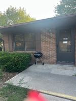 featured image of 250 E Main St #6