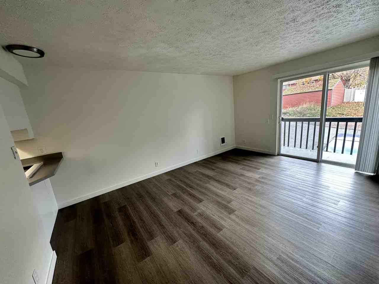 1119 West 11th Avenue - Photo 2 of 19