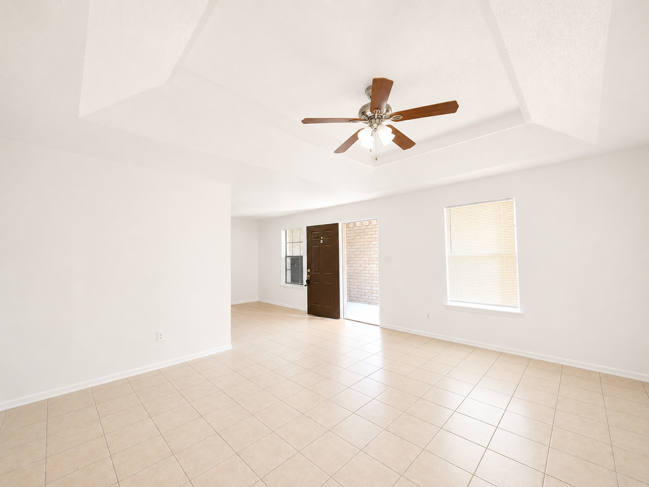 4108 North 24th Lane - Photo 2 of 10