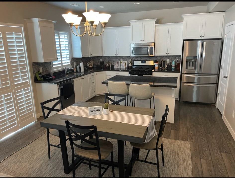 11817 S Rushmore Park Ln - Photo 6 of 14