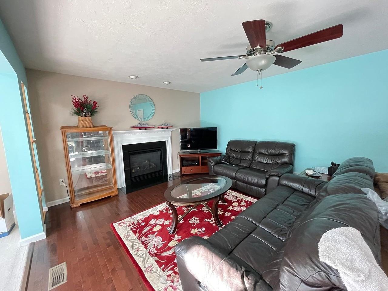 2084 Country Glenn Ln - Photo 5 of 13