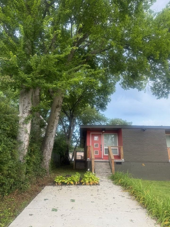 2605 Carr St #B - Photo 6 of 7