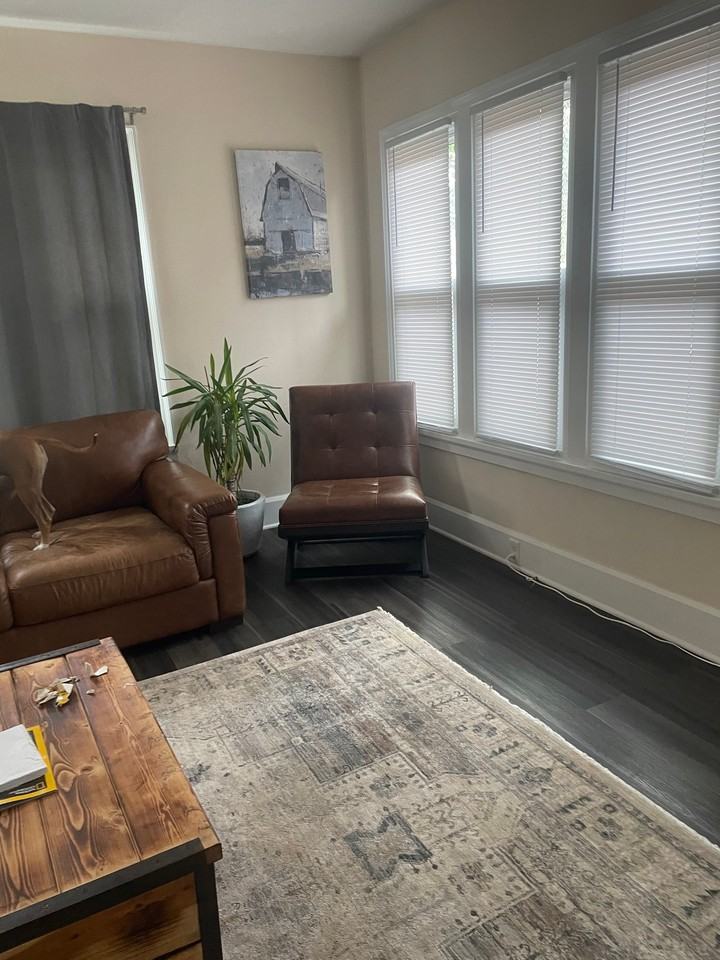808 Blaine Ave - Photo 6 of 11
