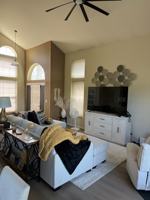 featured image of 2827 Waterfront Ave
