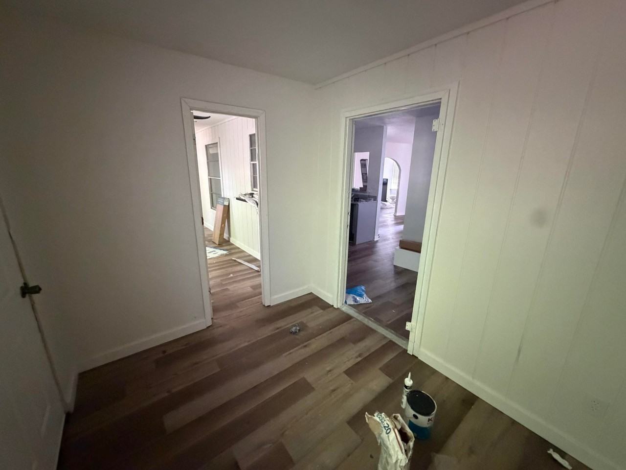 1215 Nw 6th Pl - Photo 5 of 12