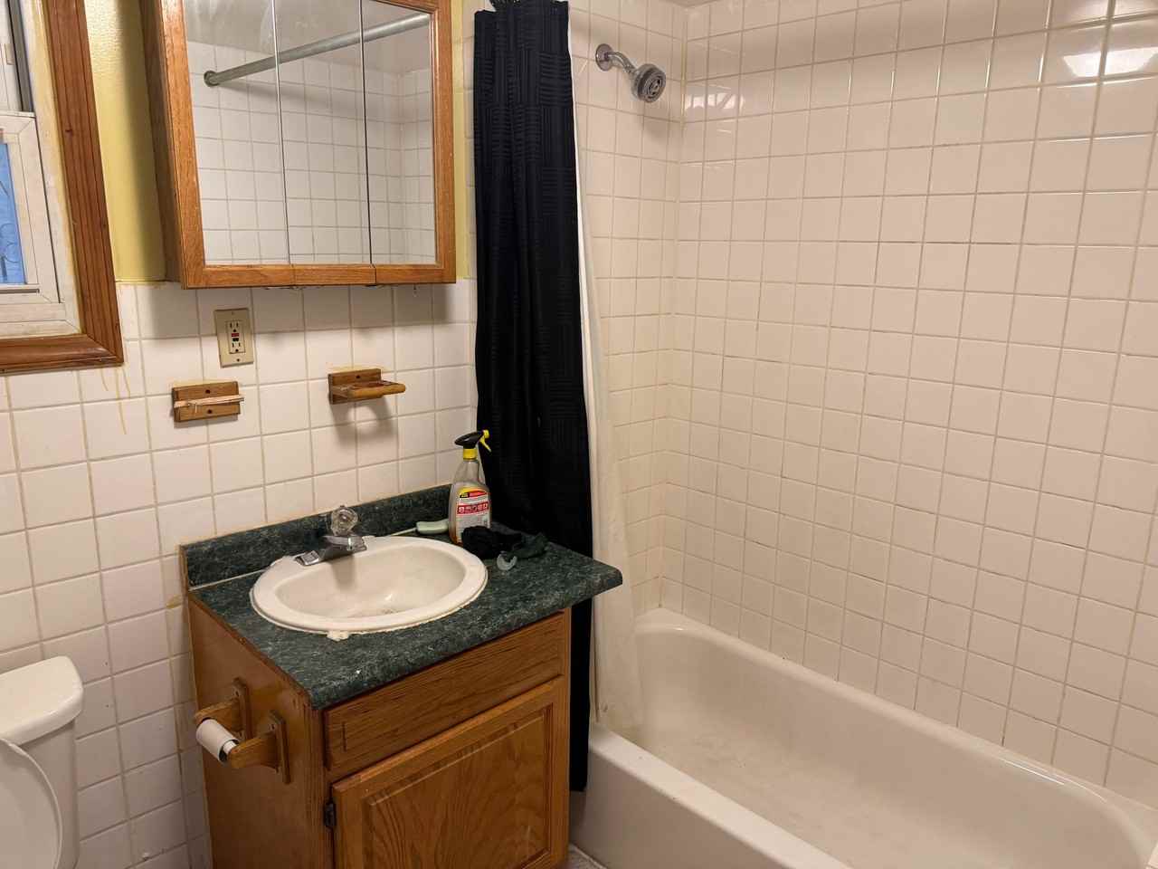 2352 Poland St - Photo 5 of 6