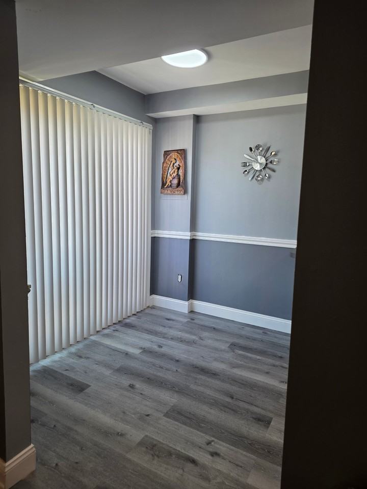 515 Germantown Ct - Photo 4 of 9