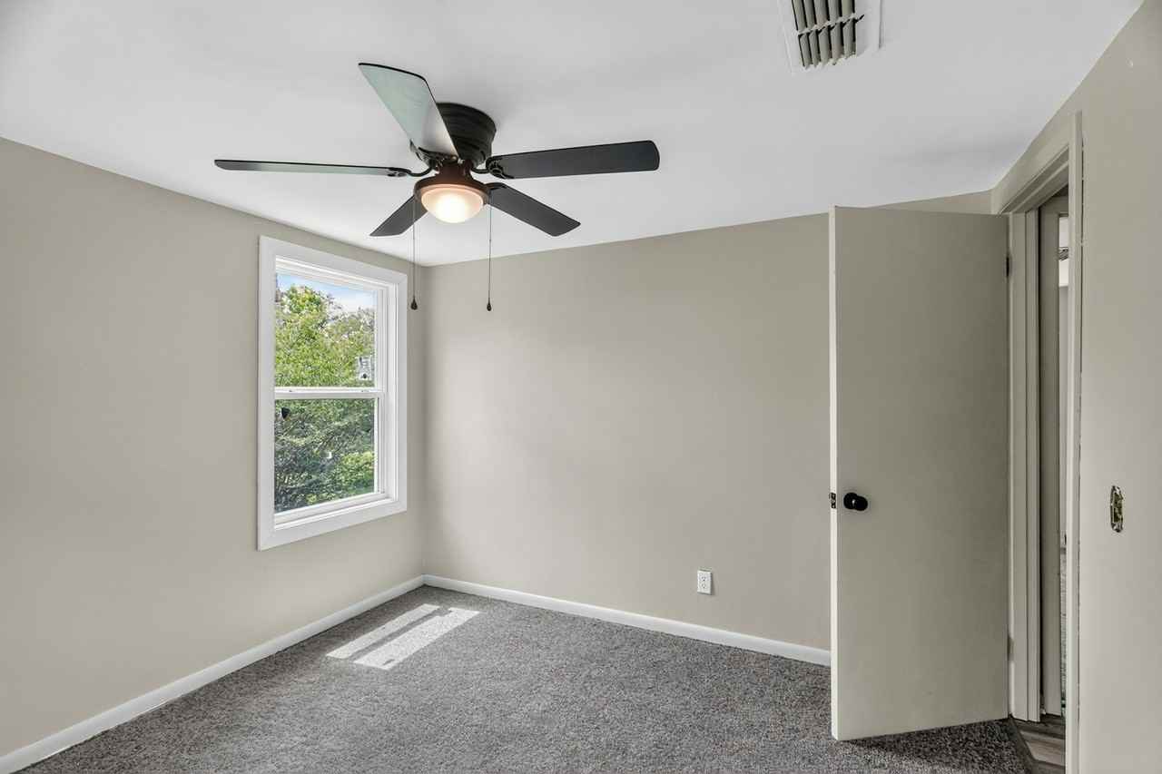902 George Hill Road - Photo 7 of 11