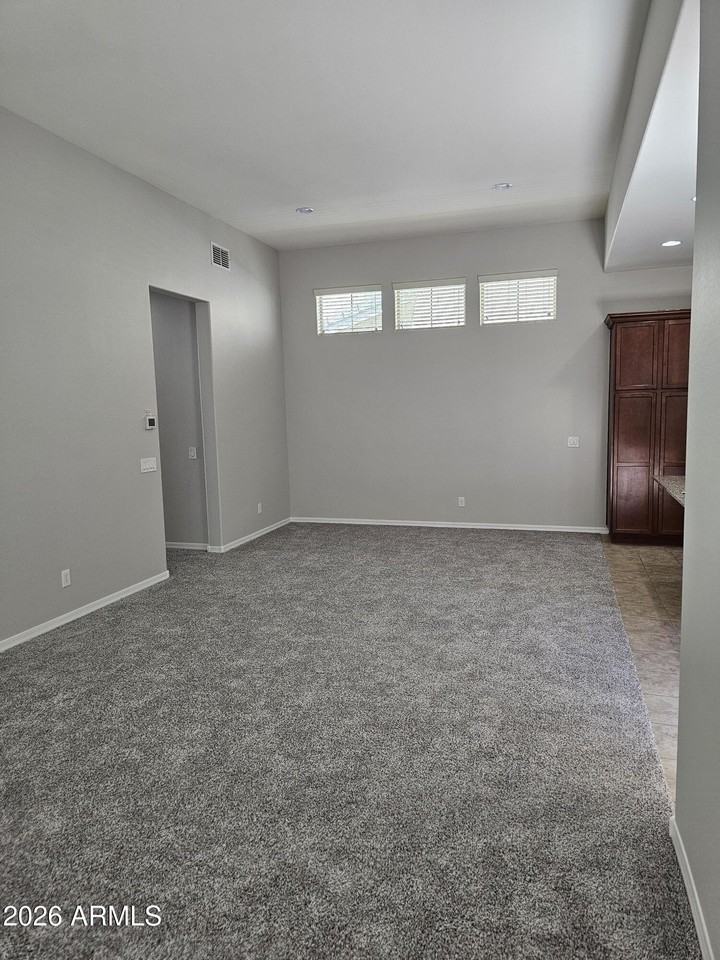 2253 S Wallrade Ln - Photo 7 of 26