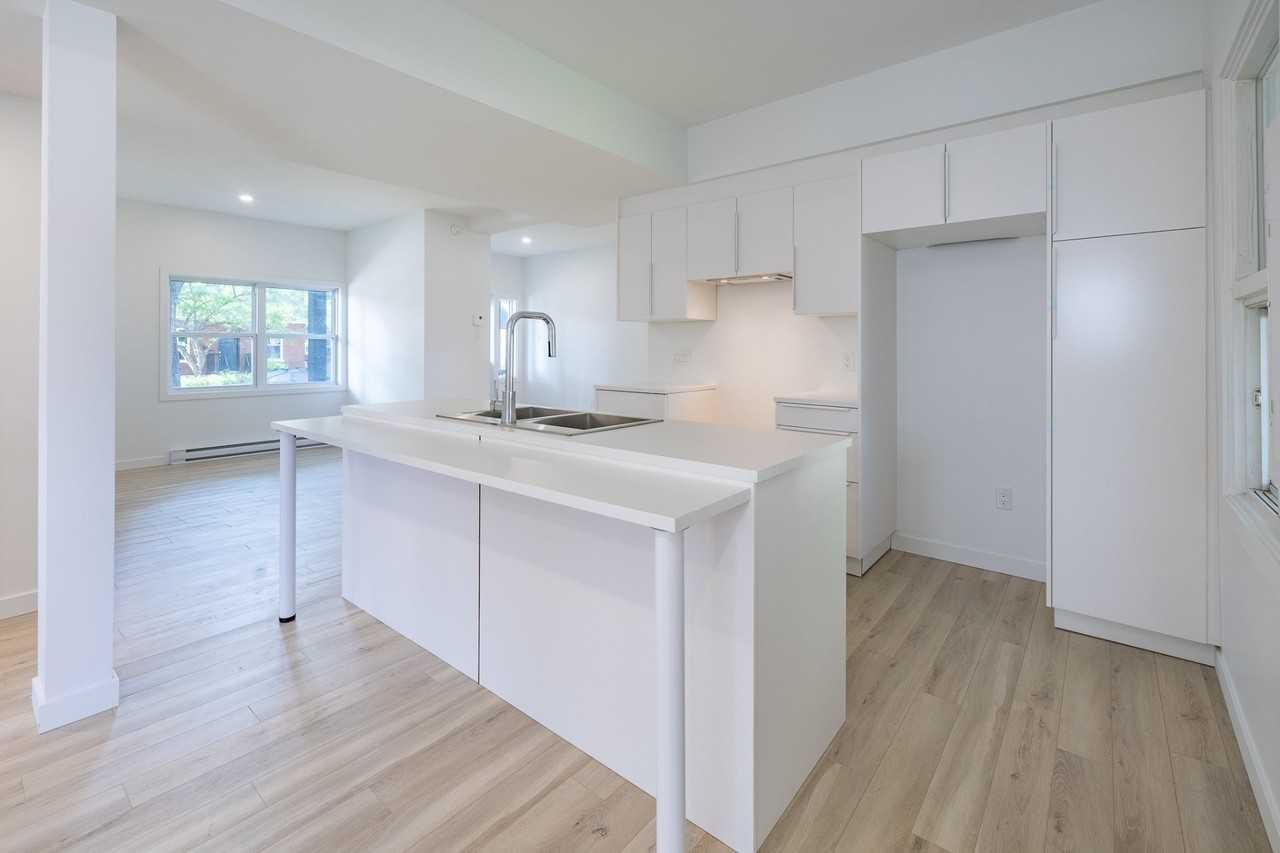 12 Rue Des Bouleaux O. 2 - Photo 2 of 17