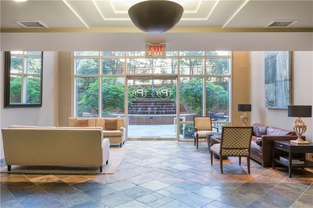 2626 Peachtree Rd Nw #1008 - Photo 5 of 29